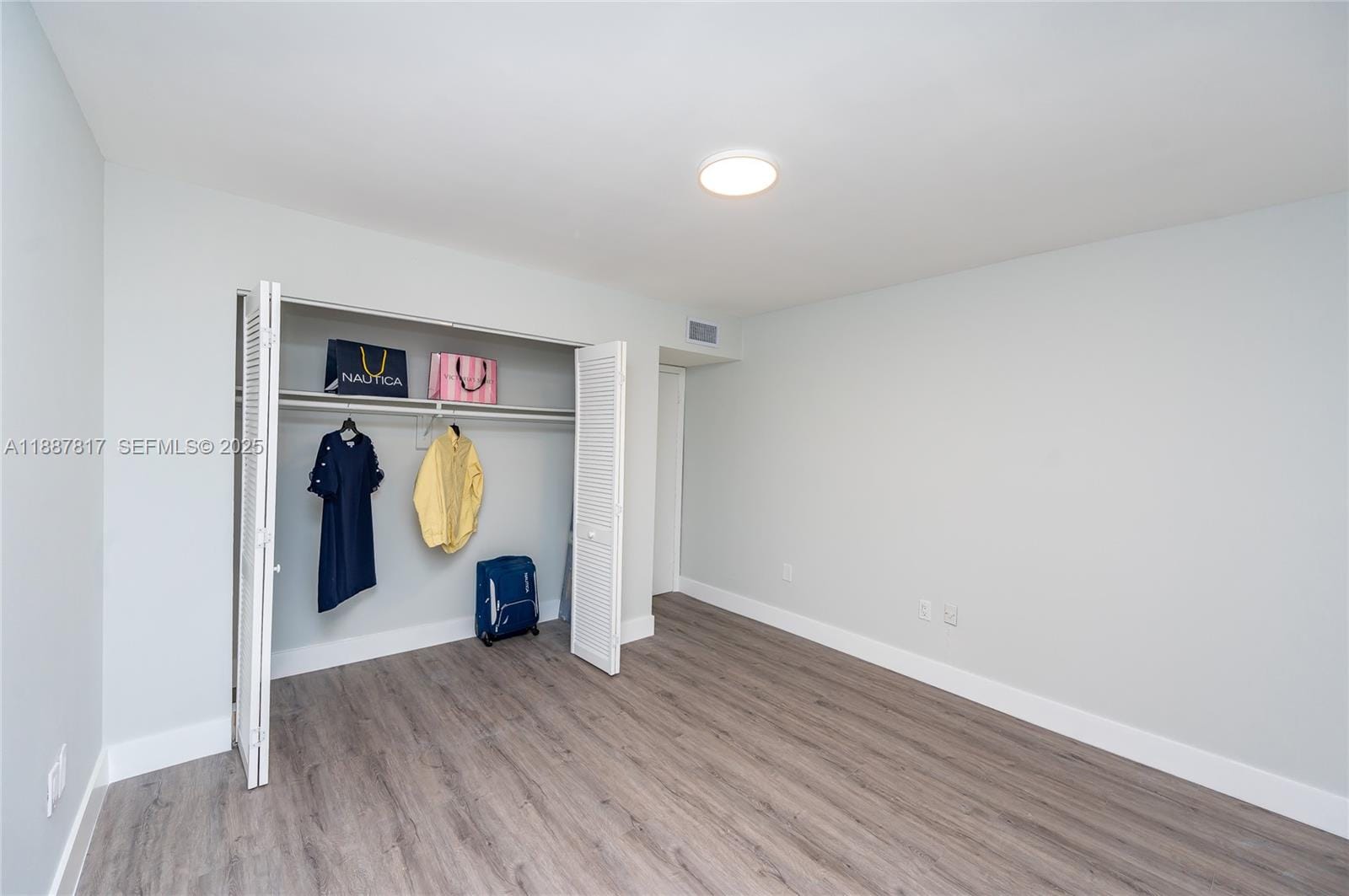 802 NW 87th Avenue 216, Miami, FL 33172 photo 9