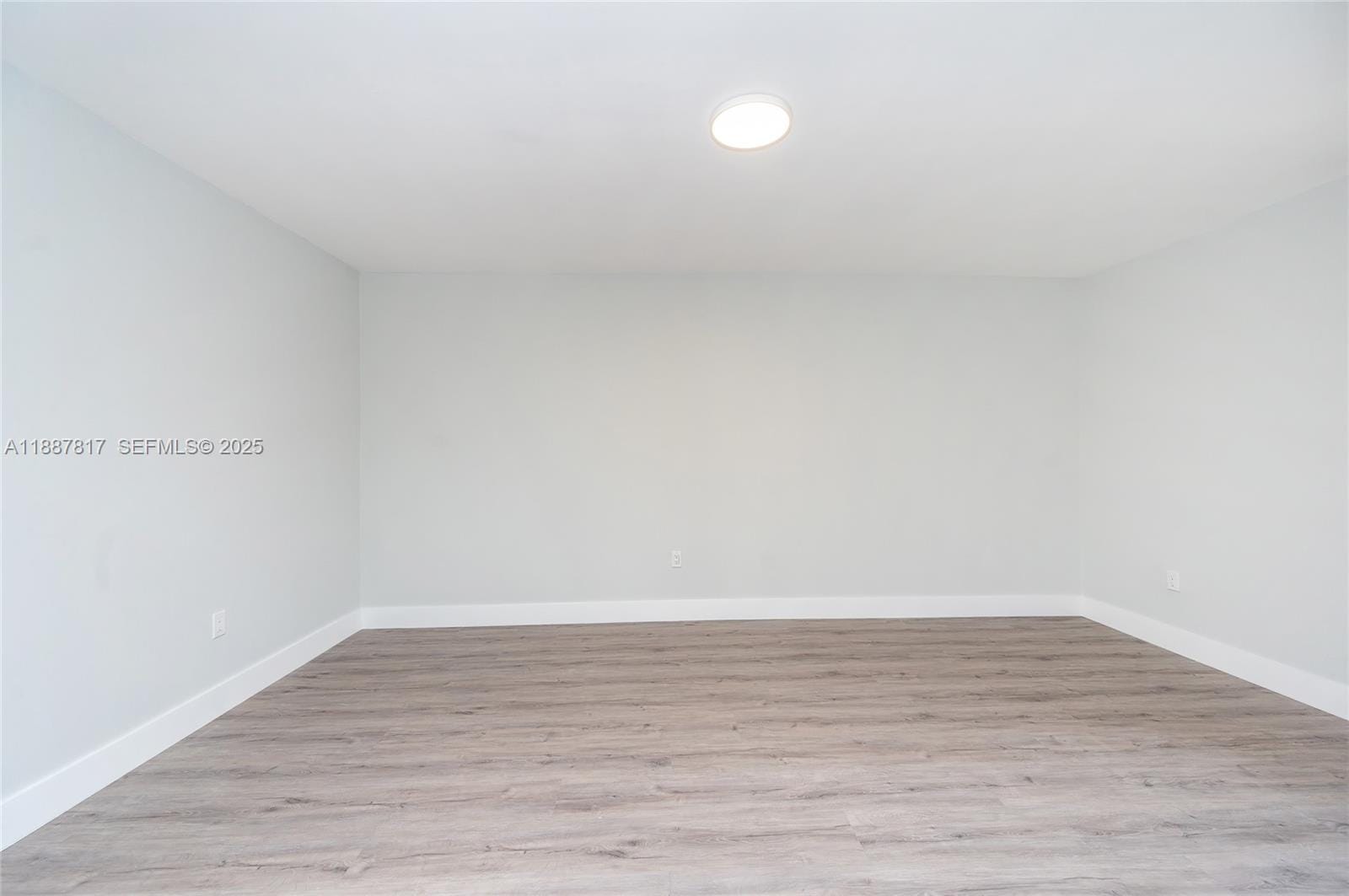 802 NW 87th Avenue 216, Miami, FL 33172 photo 10