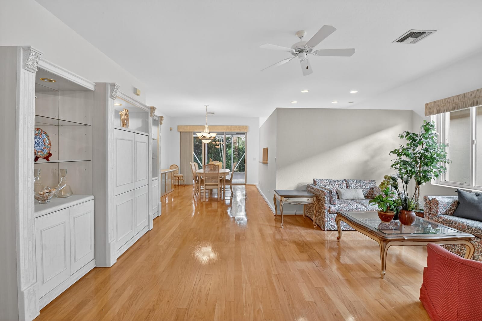 8210 Brindisi Lane, Boynton Beach, FL 33472