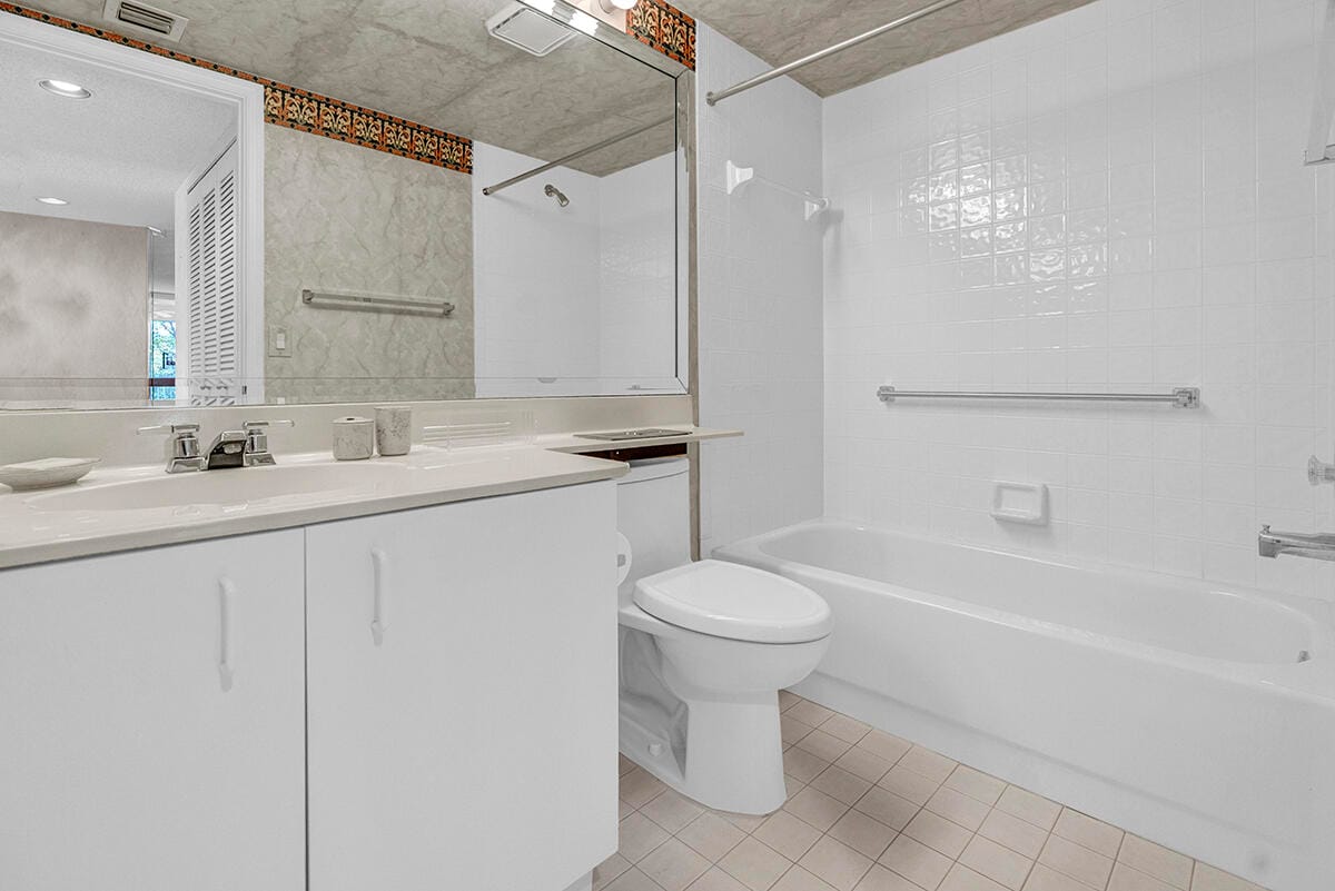 7562 Trent Drive 306, Tamarac, FL 33321 photo 26