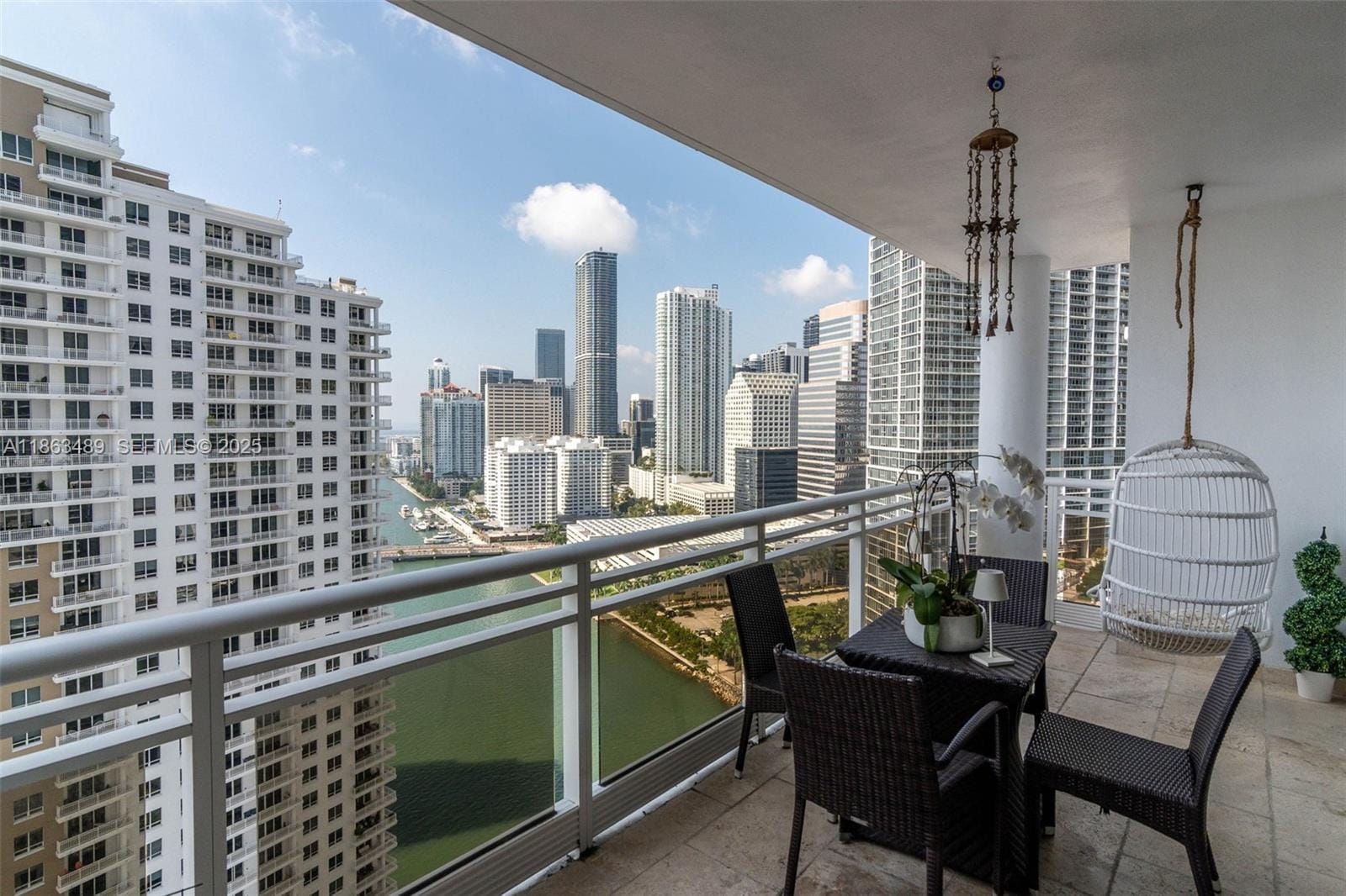 901 Brickell Key Boulevard 2702, Miami, FL 33131 photo 2