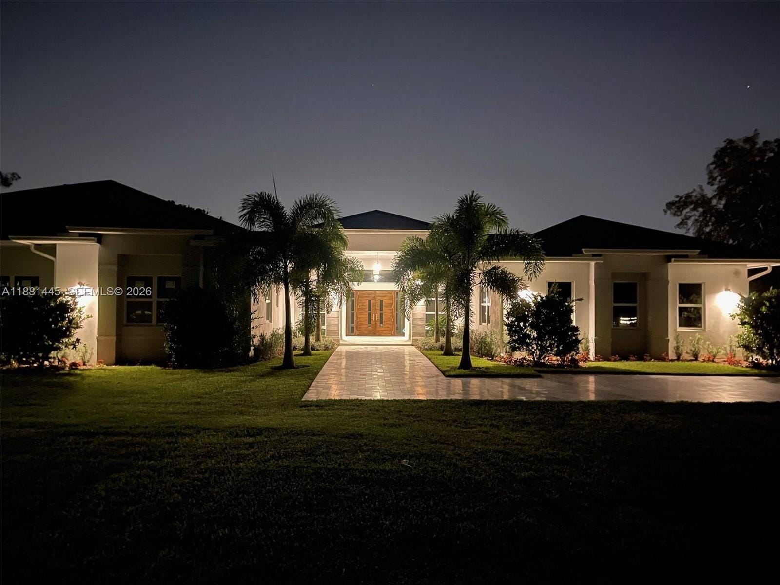 2400 SW 112th Avenue, Davie, FL 33325 photo 3