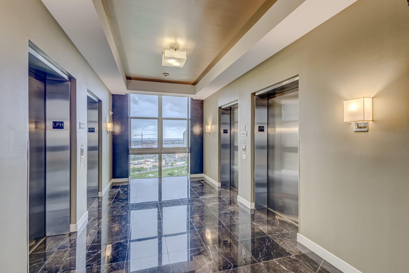 550 Okeechobee Boulevard Lph-12 — photo 2