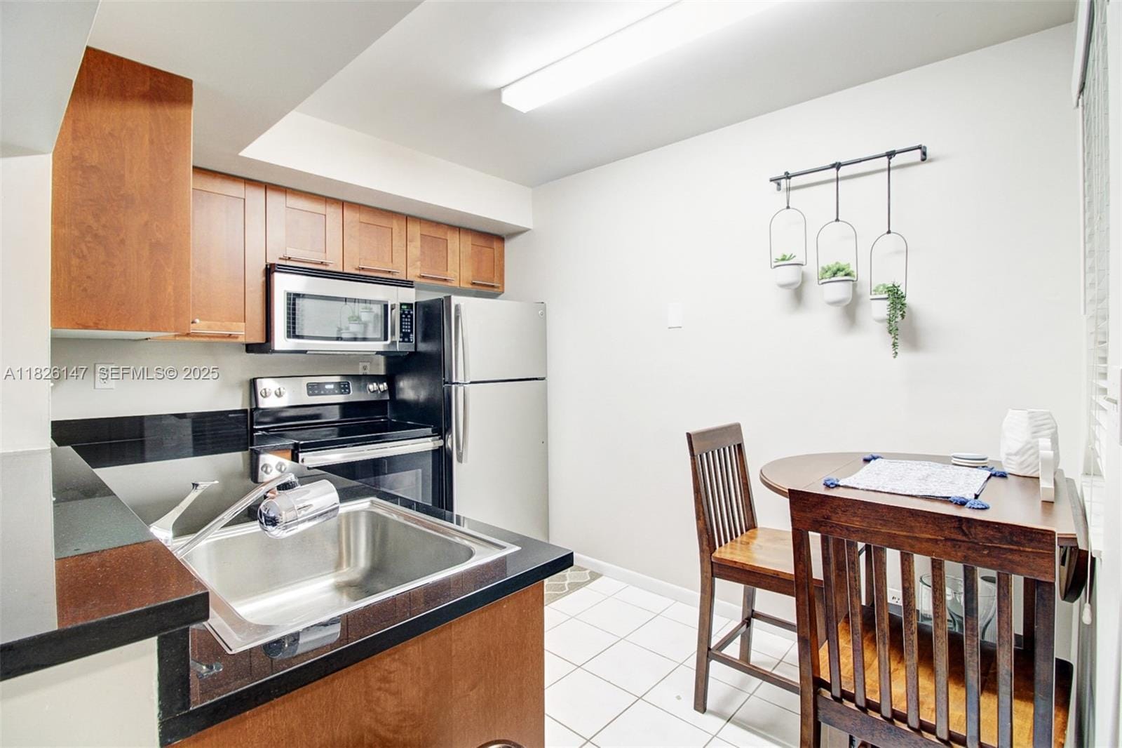 15549 N Miami Lakeway N 104 — photo 3