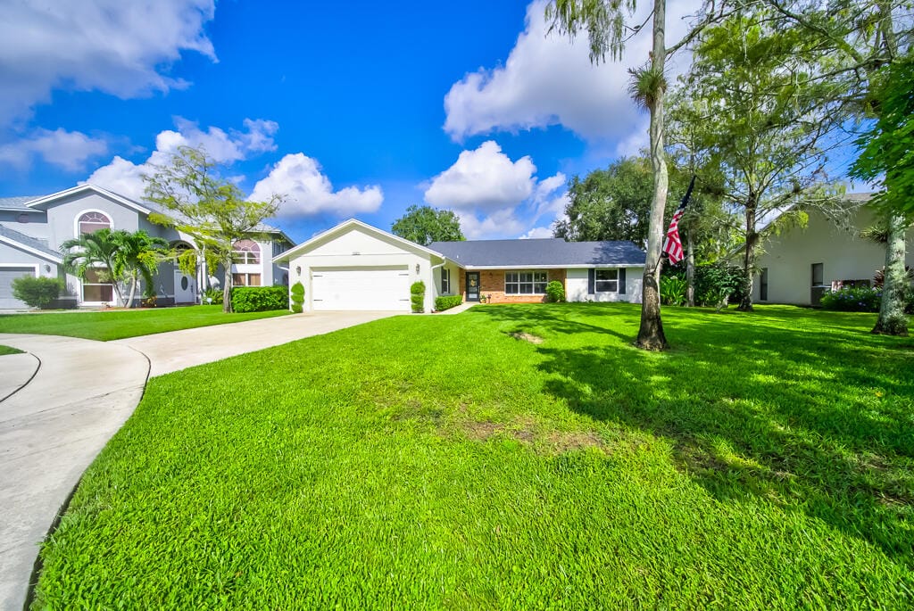 13951 Barberry Court, Wellington, FL 33414 photo 1