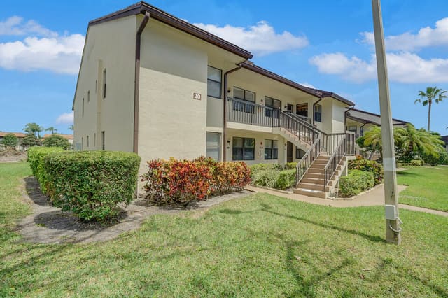 7593 Tahiti Lane 202, sold in Lucerne Pointe One,Two,Three Four,Seven,Eight,Nine, Lake Worth, FL