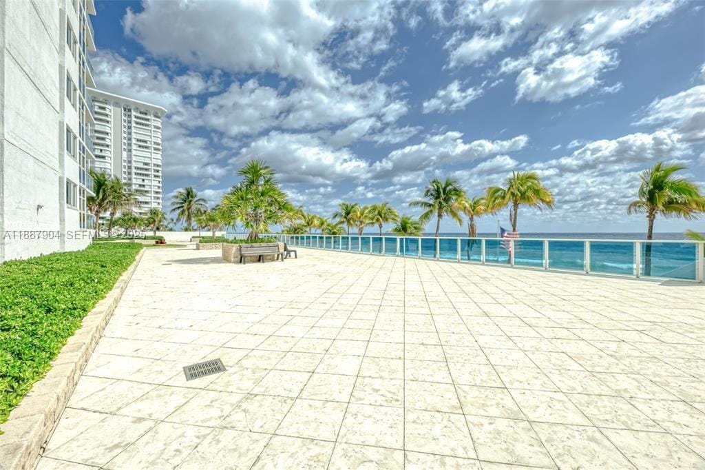 1360 S Ocean Boulevard 304, Pompano Beach, FL 33062 photo 24