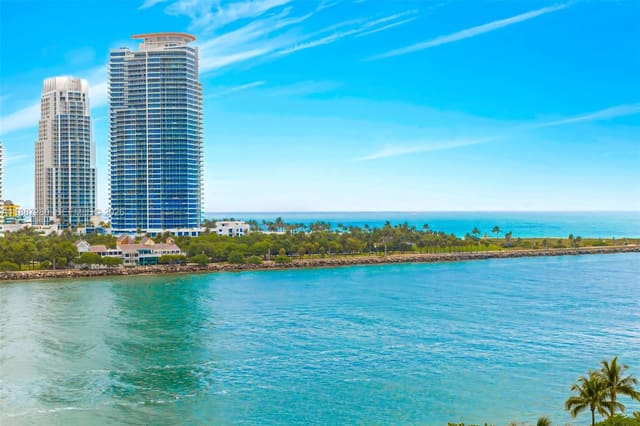 7085 Fisher Island Drive 7085, sold in Palazzo Del Sol/Della Lun, Miami Beach, FL