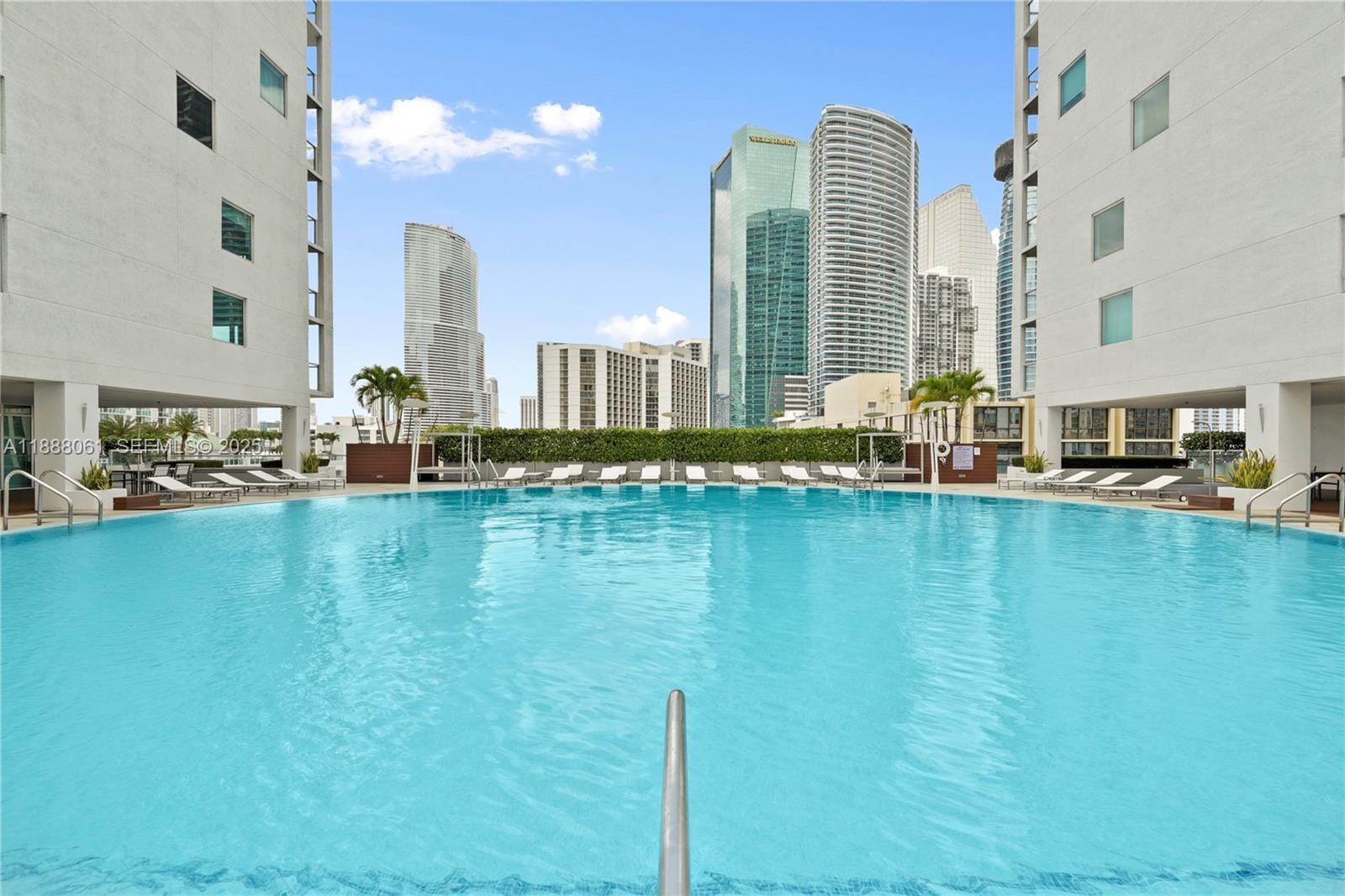 55 SE 6th Street 3503, Miami, FL 33131 photo 22