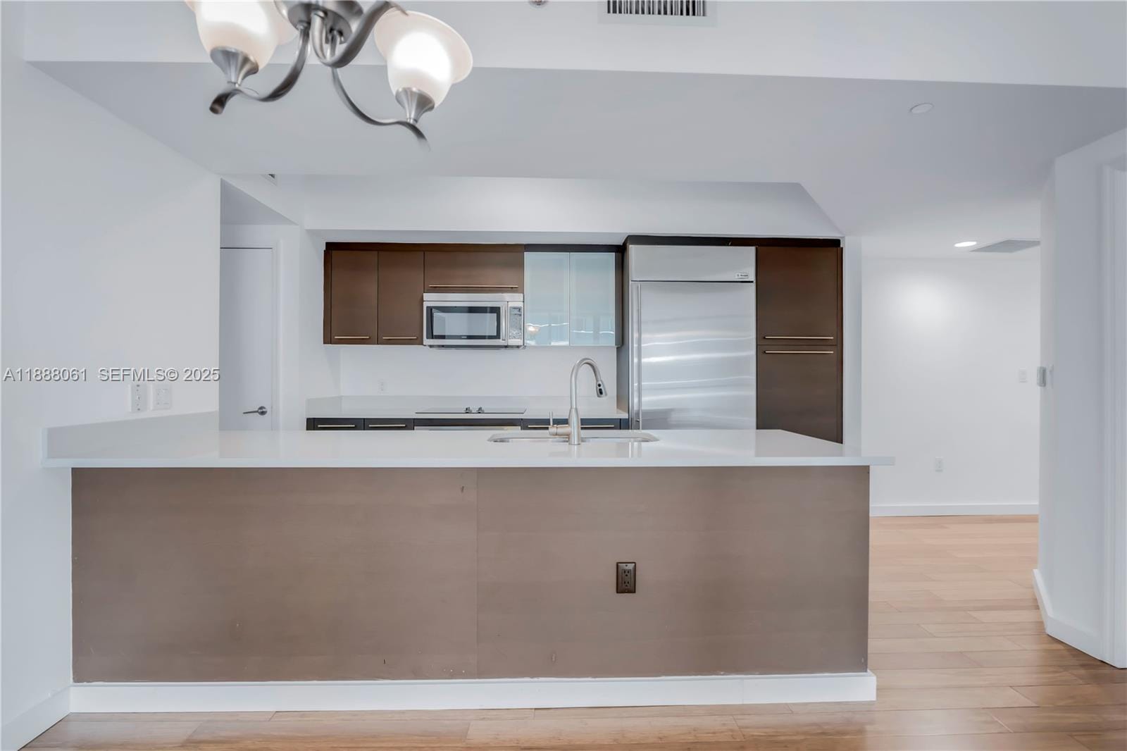 55 SE 6th Street 3503, Miami, FL 33131 photo 5