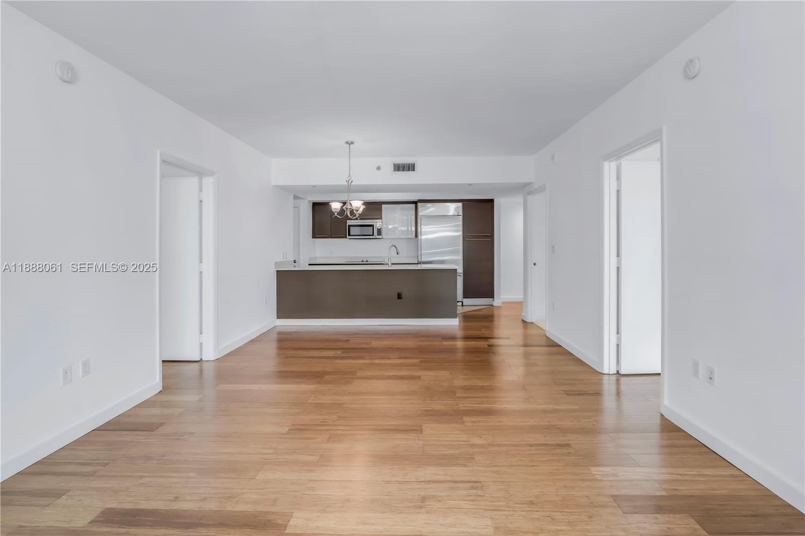 55 SE 6th Street 3503, Miami, FL 33131 photo 6