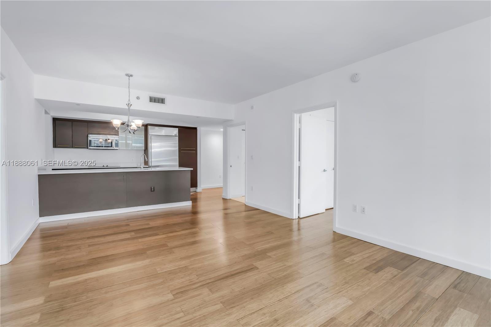 55 SE 6th Street 3503, Miami, FL 33131 photo 8