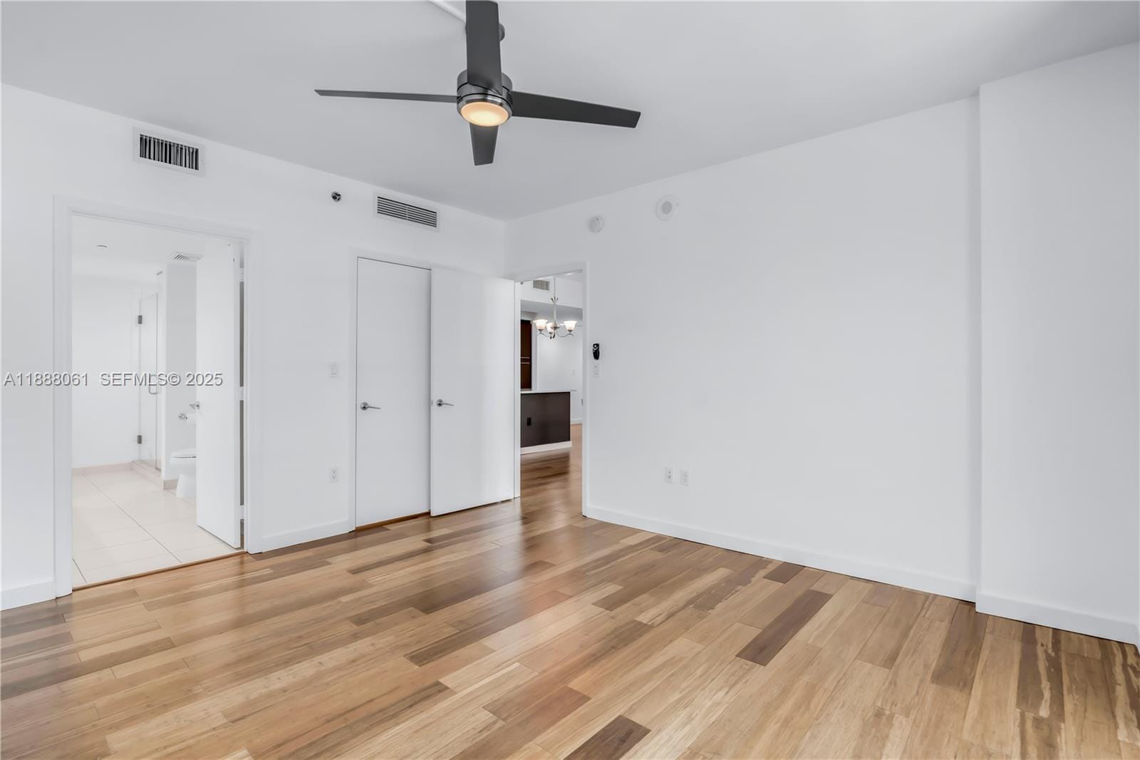 55 SE 6th Street 3503, Miami, FL 33131 photo 9