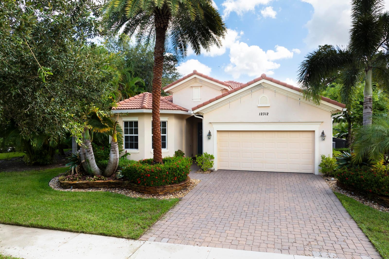 12312 Aviles Circle, Palm Beach Gardens, FL 33418