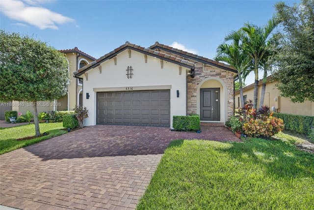 5316 NW 48th Lane, sold in Manor Parc, Tamarac, FL