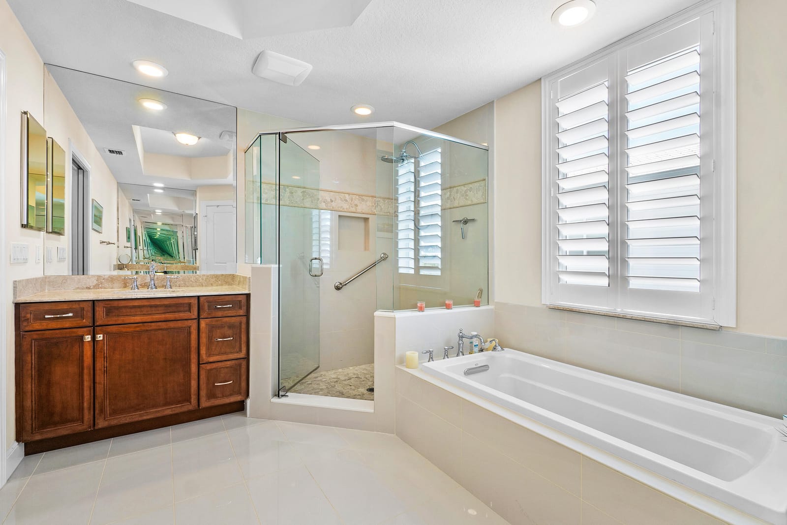 944 Bay Colony Drive S, Juno Beach, FL 33408 photo 19