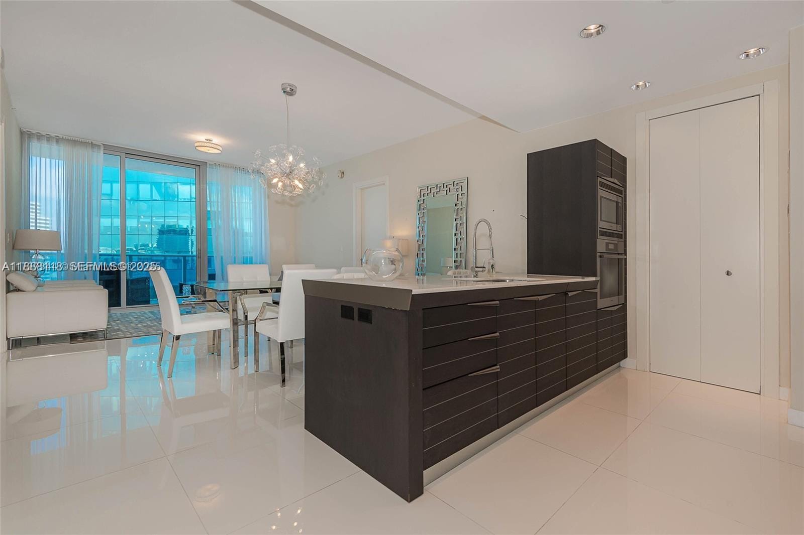 200 Biscayne Boulevard Way 5109, Miami, FL 33131 photo 12