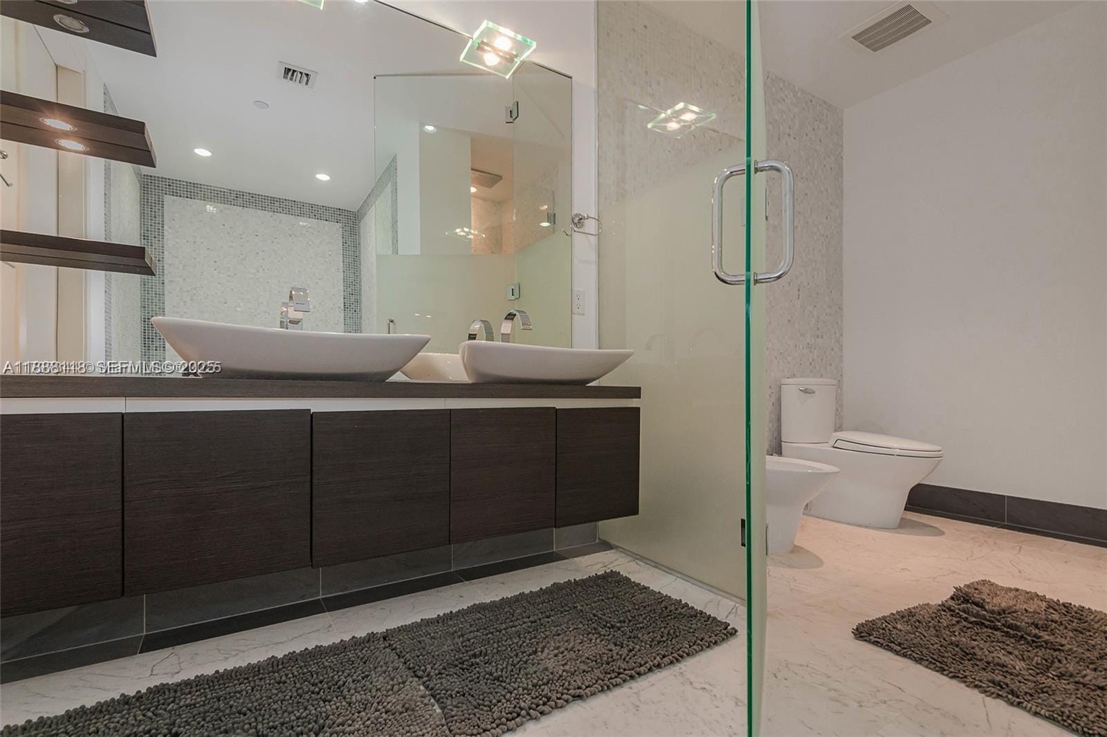 200 Biscayne Boulevard Way 5109, Miami, FL 33131 photo 25