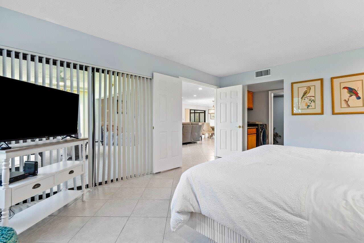 401 Clubhouse Circle 401a, Jupiter, FL 33477 photo 15