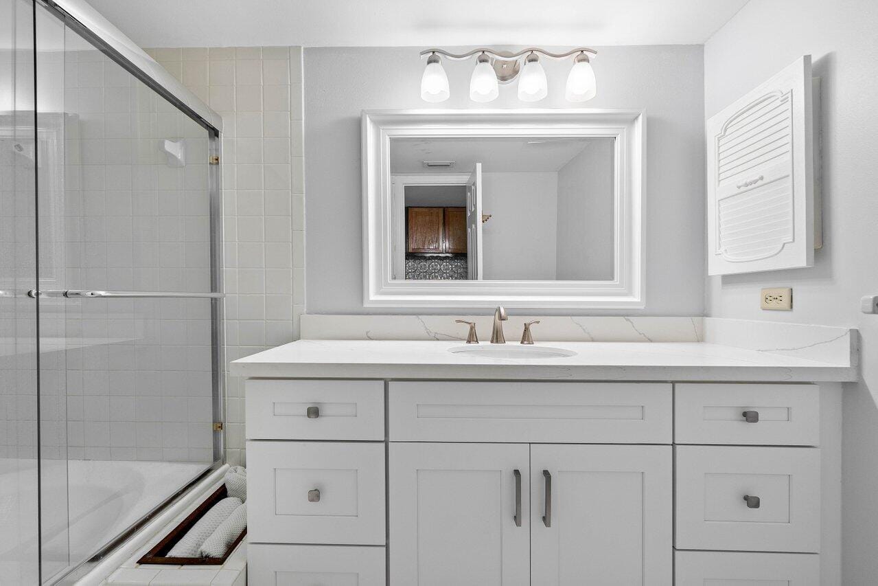 401 Clubhouse Circle 401a, Jupiter, FL 33477 photo 16