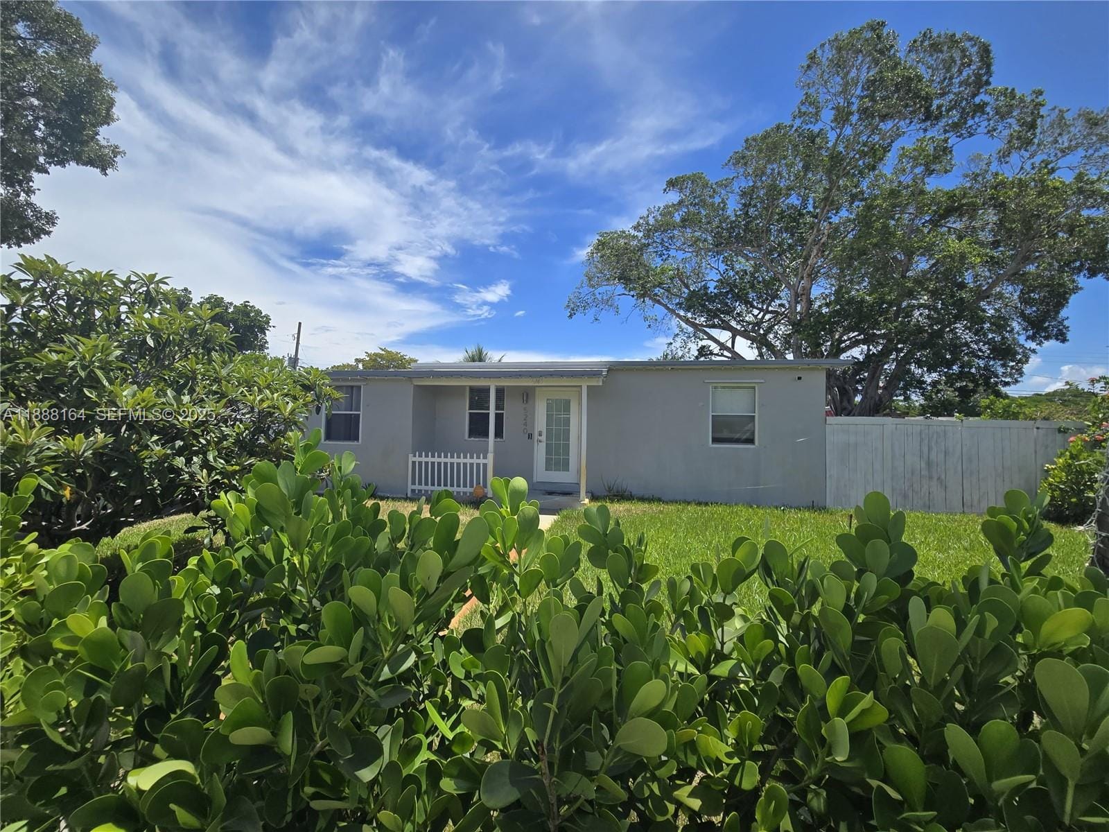 5240 NE 16th Terrace, Pompano Beach, FL 33064 photo 2