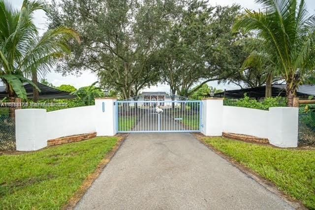 19390 SW 232nd Street, Miami, FL 33170 photo 7