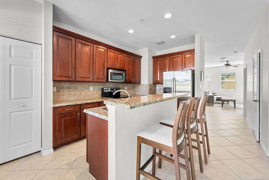 105 Black Ironwood Road 106, Jupiter, FL 33458 photo 6