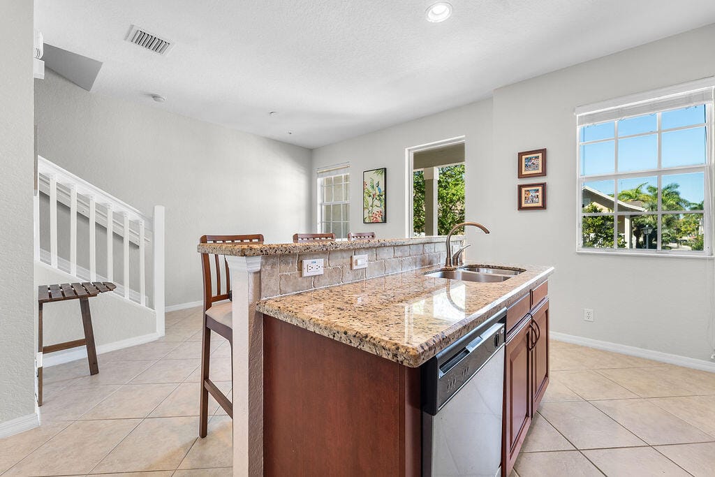 105 Black Ironwood Road 106, Jupiter, FL 33458 photo 10