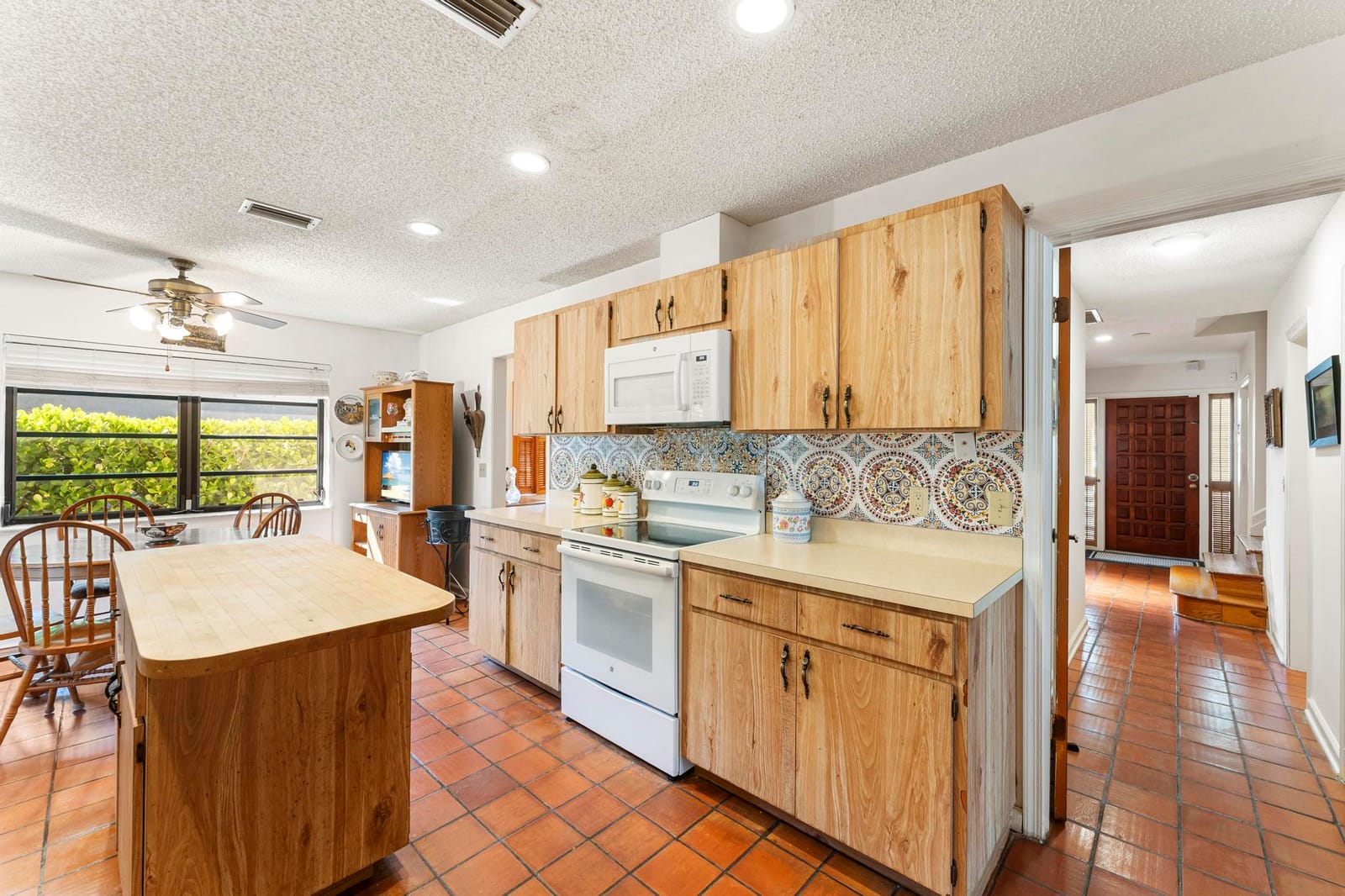 2282 Palmetto Road, West Palm Beach, FL 33406 photo 13