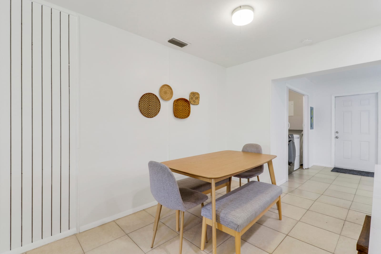 9285 Sun Court — photo 3