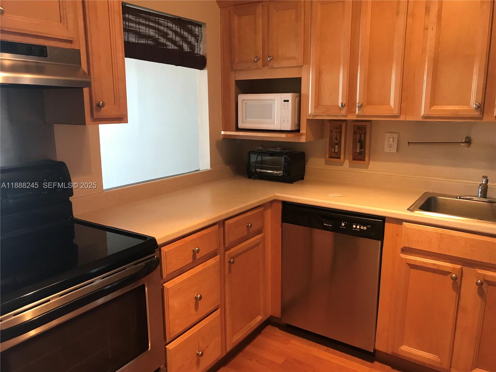 1000 Parkview Drive 627, Hallandale Beach, FL 33009, Hallandale Beach