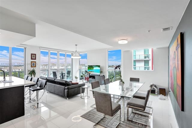 7825 NW 107th Avenue 604, sold in Midtown At Doral, Doral, FL