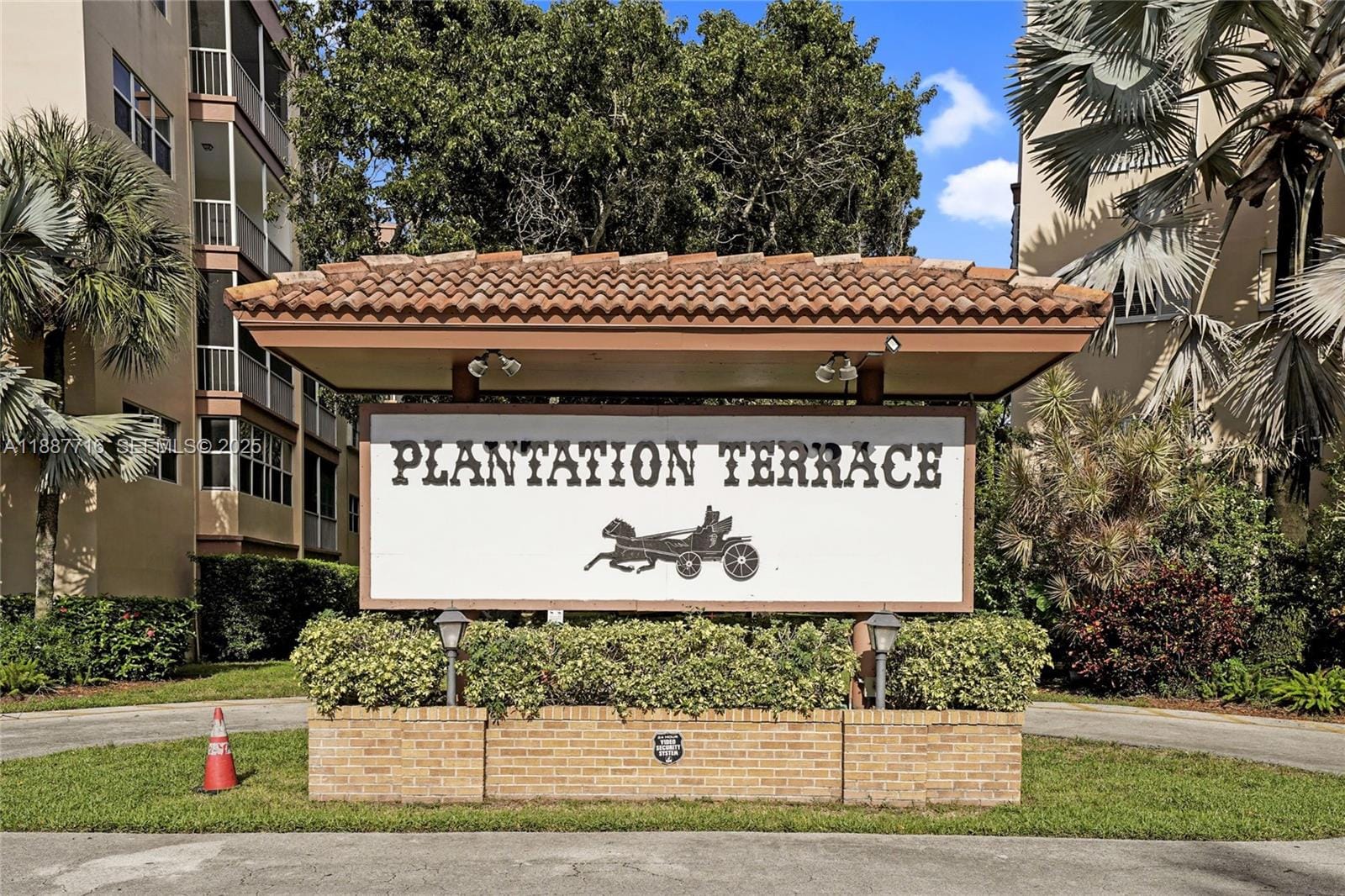 6731 Cypress Road 303, Plantation, FL 33317 photo 2
