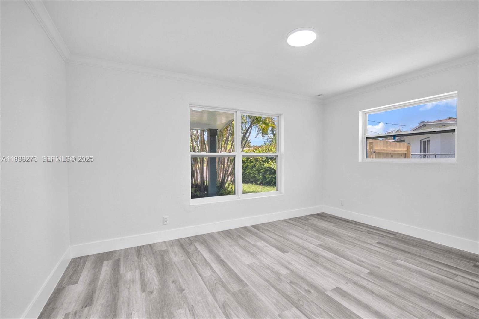 1840 NW 32nd Street, Oakland Park, FL 33309 photo 13