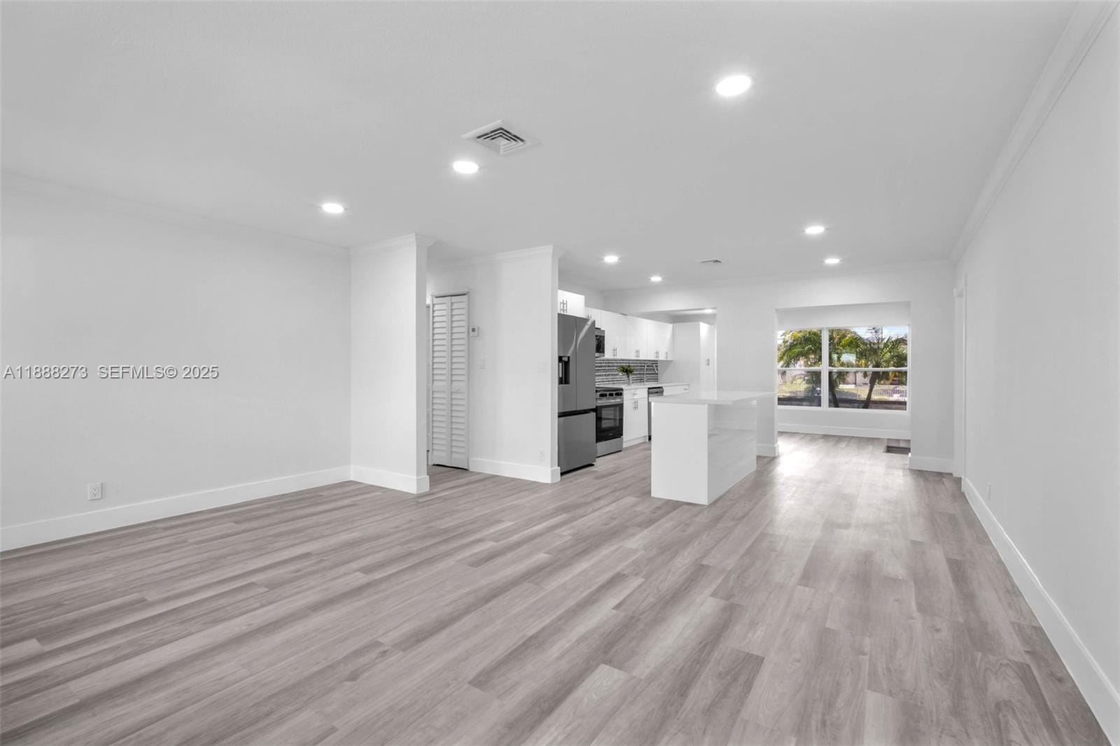 1840 NW 32nd Street — photo 8