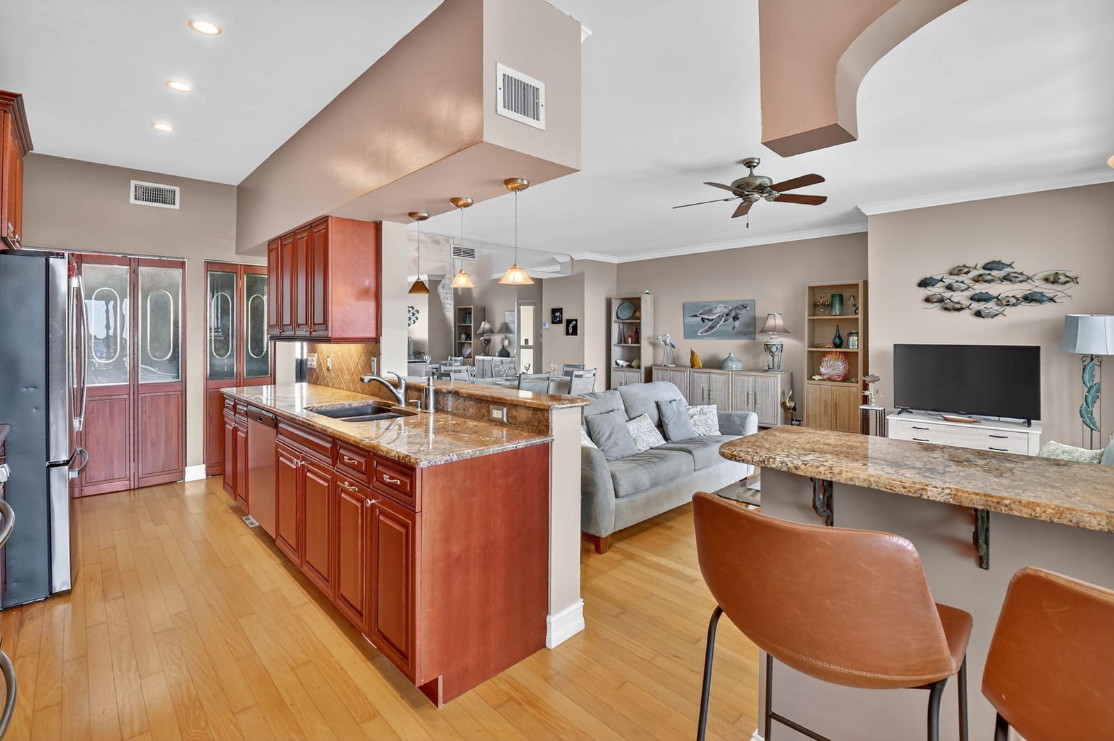102 Half Moon Circle B3, Hypoluxo, FL 33462 photo 13