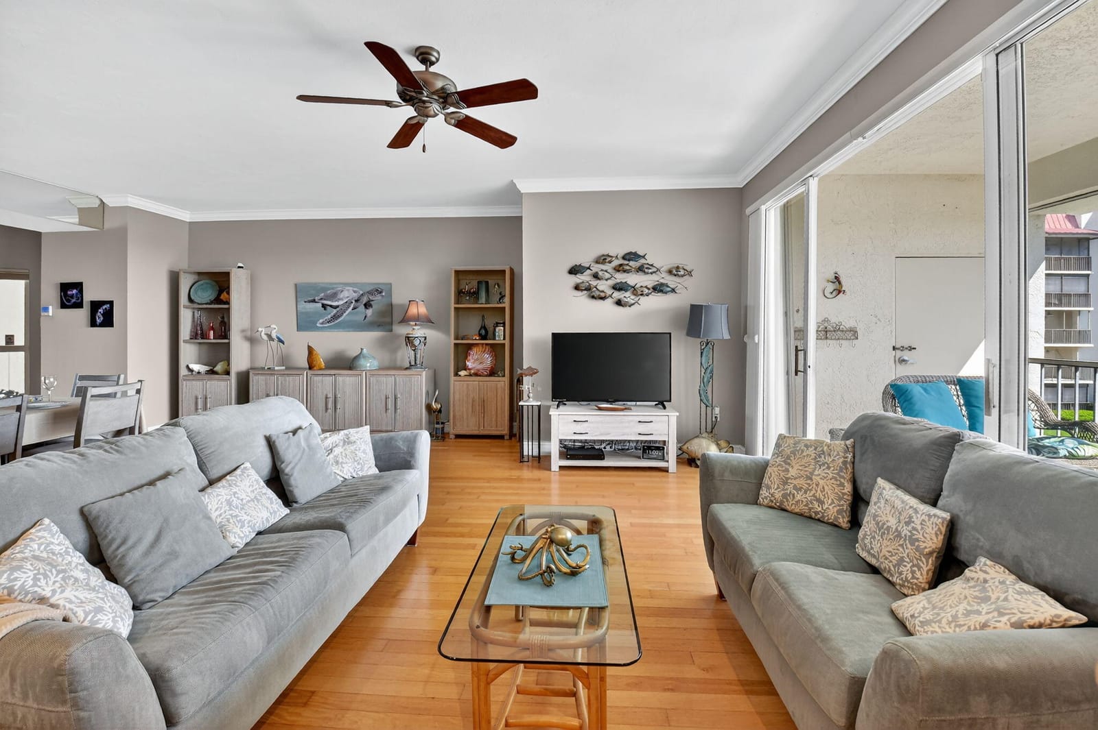 102 Half Moon Circle B3, Hypoluxo, FL 33462 photo 14