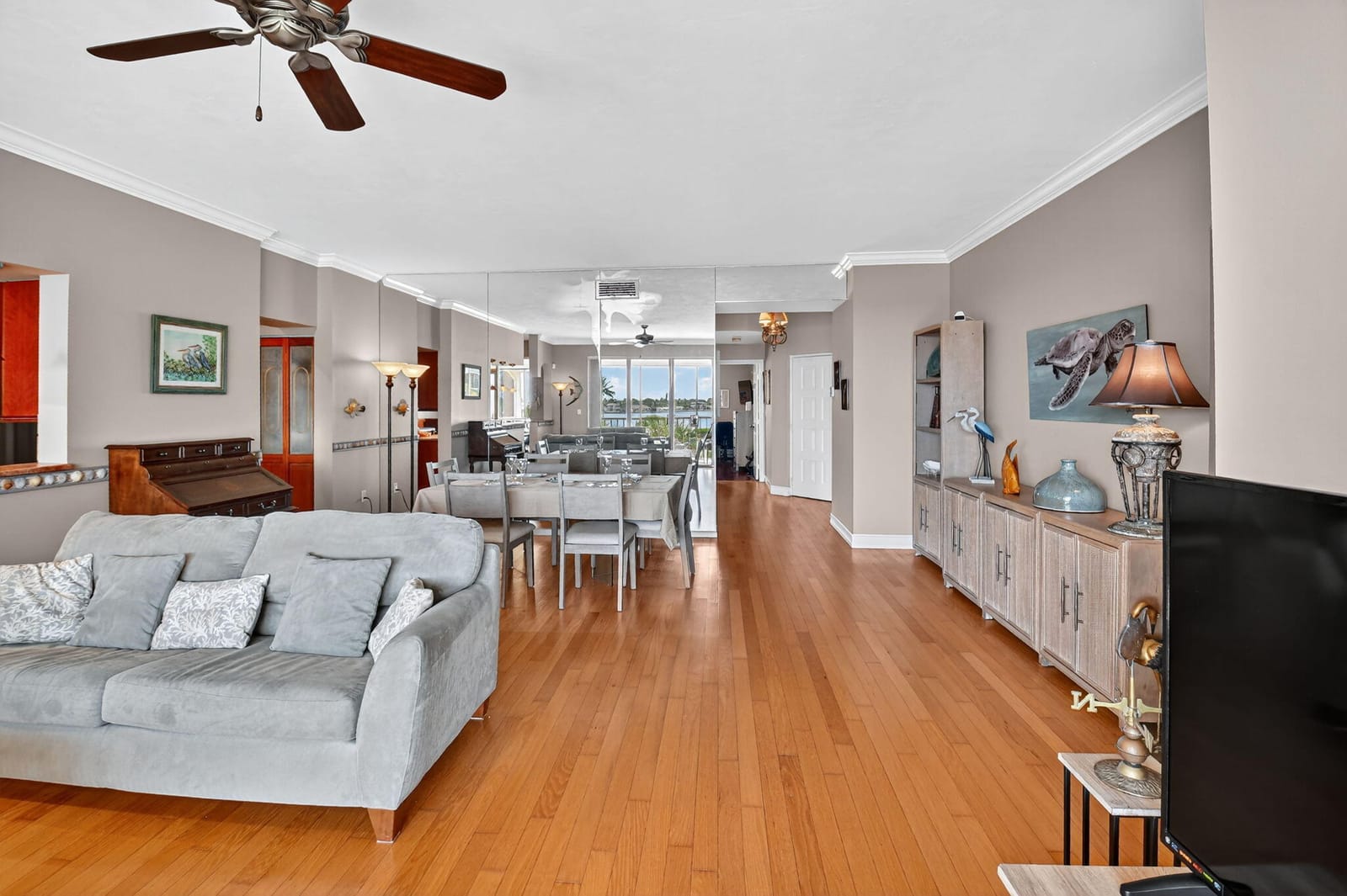 102 Half Moon Circle B3, Hypoluxo, FL 33462 photo 8