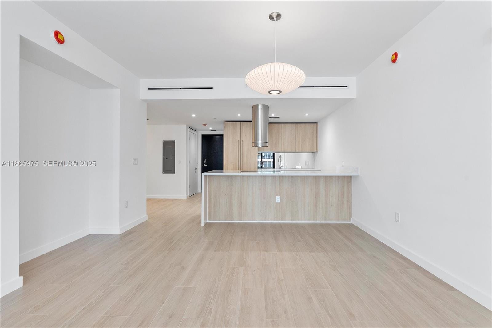 9901 W Bay Harbor Drive 402 — photo 9