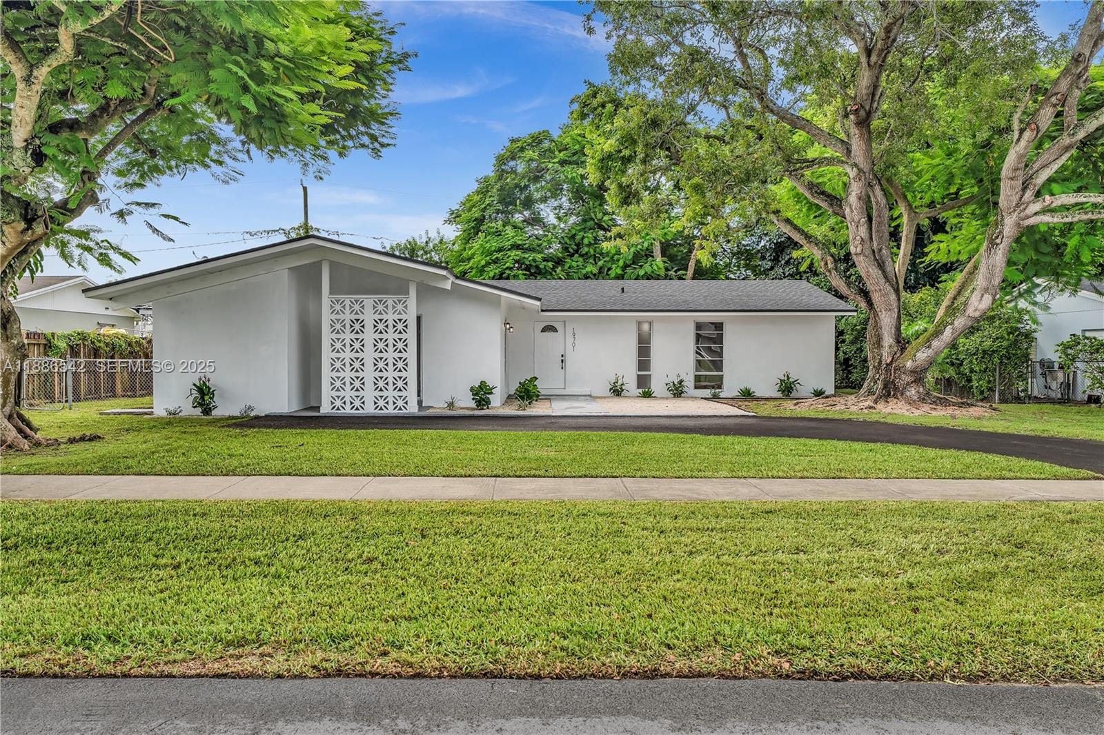 19701 Belmont Drive, Cutler Bay, FL 33157
