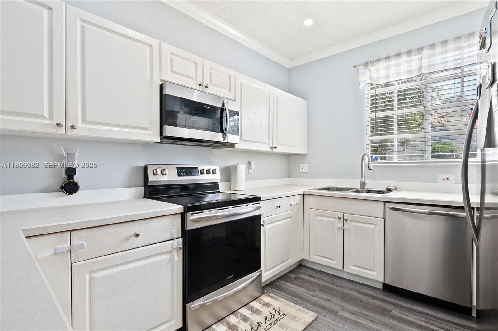 5709 NW 48th Avenue 5709 — photo 11