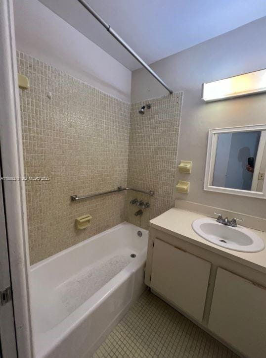 19080 NE 3rd Court 312, Miami, FL 33179 photo 16