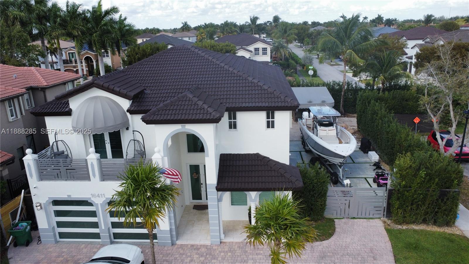 16411 SW 60th Terrace, Miami, FL 33193, Miami