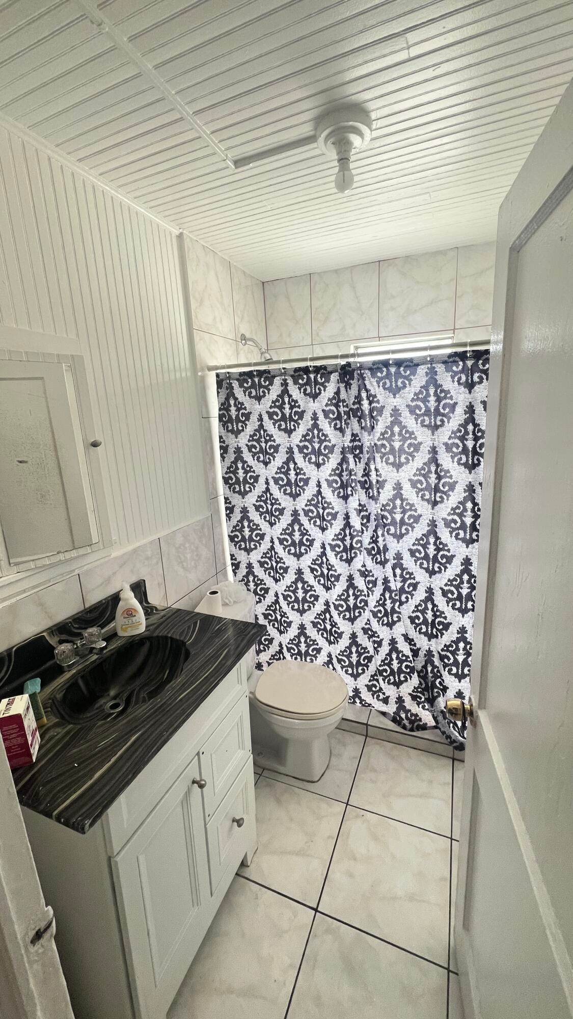 426 N E Street — photo 5