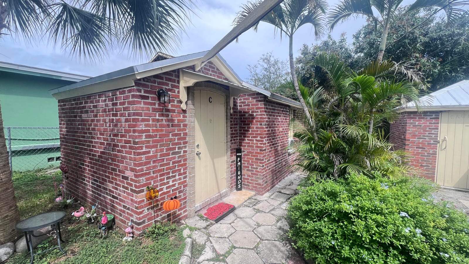 426 N E Street — photo 9