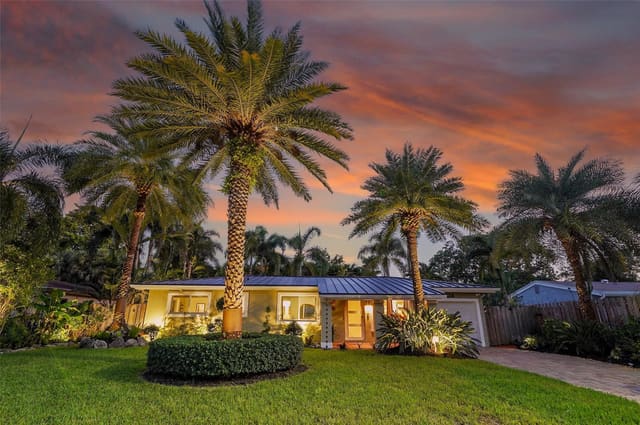 1424 NE 27th Street, sold in Middle River Estates, Wilton Manors, FL
