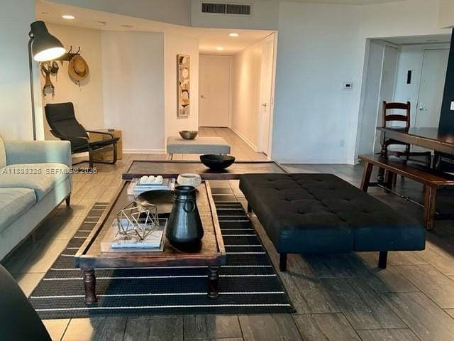 21055 Yacht Club Drive 606 — photo 2