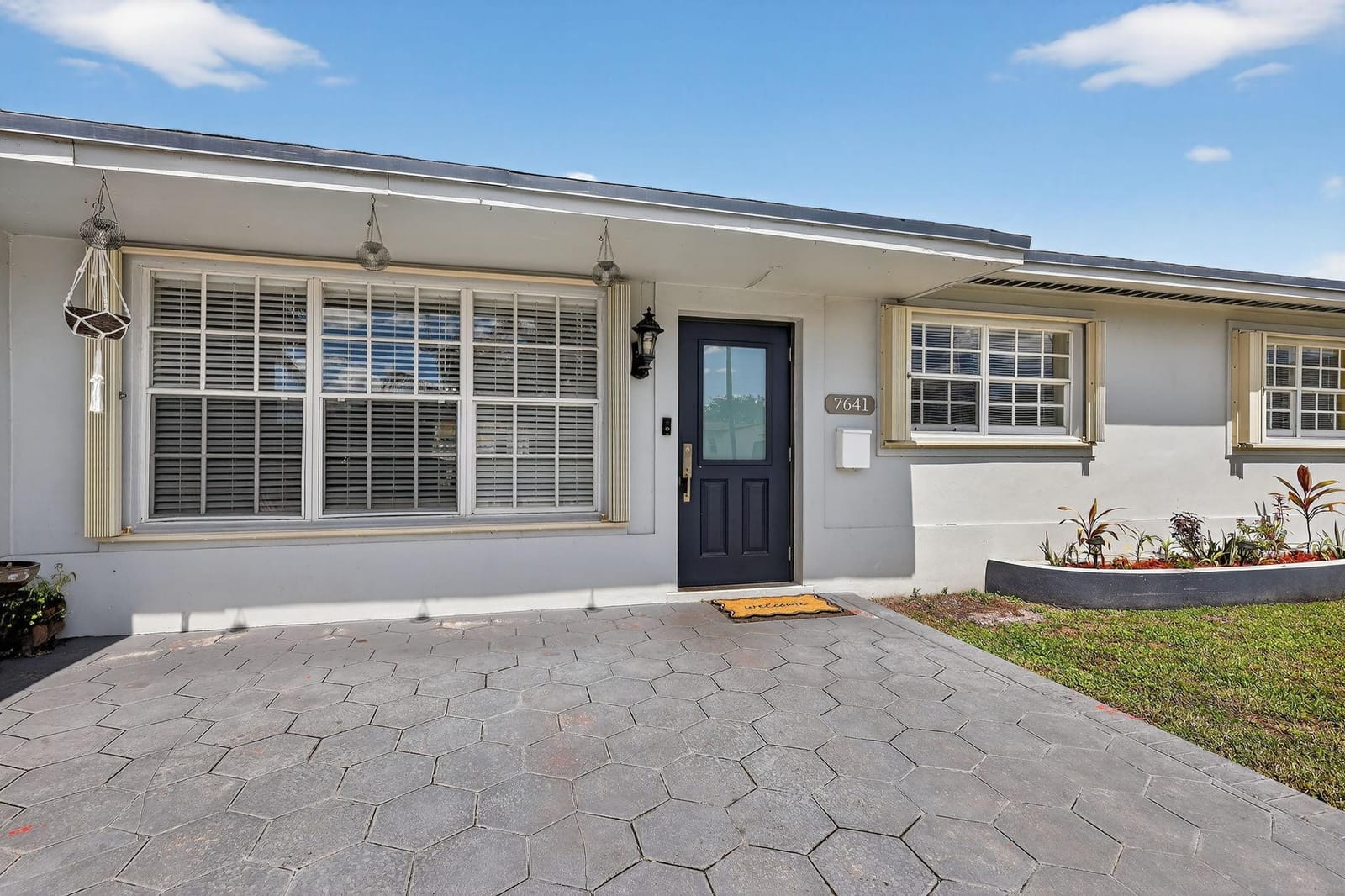 7641 NW 6th Court, Pembroke Pines, FL 33024 photo 4