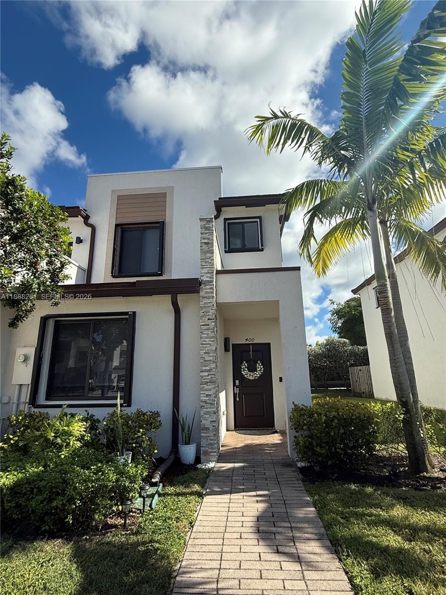 400 NE 208th Terrace 400, Miami, FL 33179