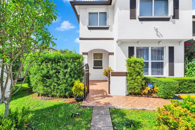 8595 SW 152nd Avenue 251, sold in Tiffany Lakes Condo, Miami, FL